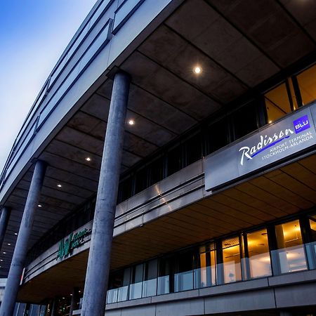 Radisson Blu Airport Terminal Hotel Arlanda Exterior photo Radisson Blu Stockholm Airport