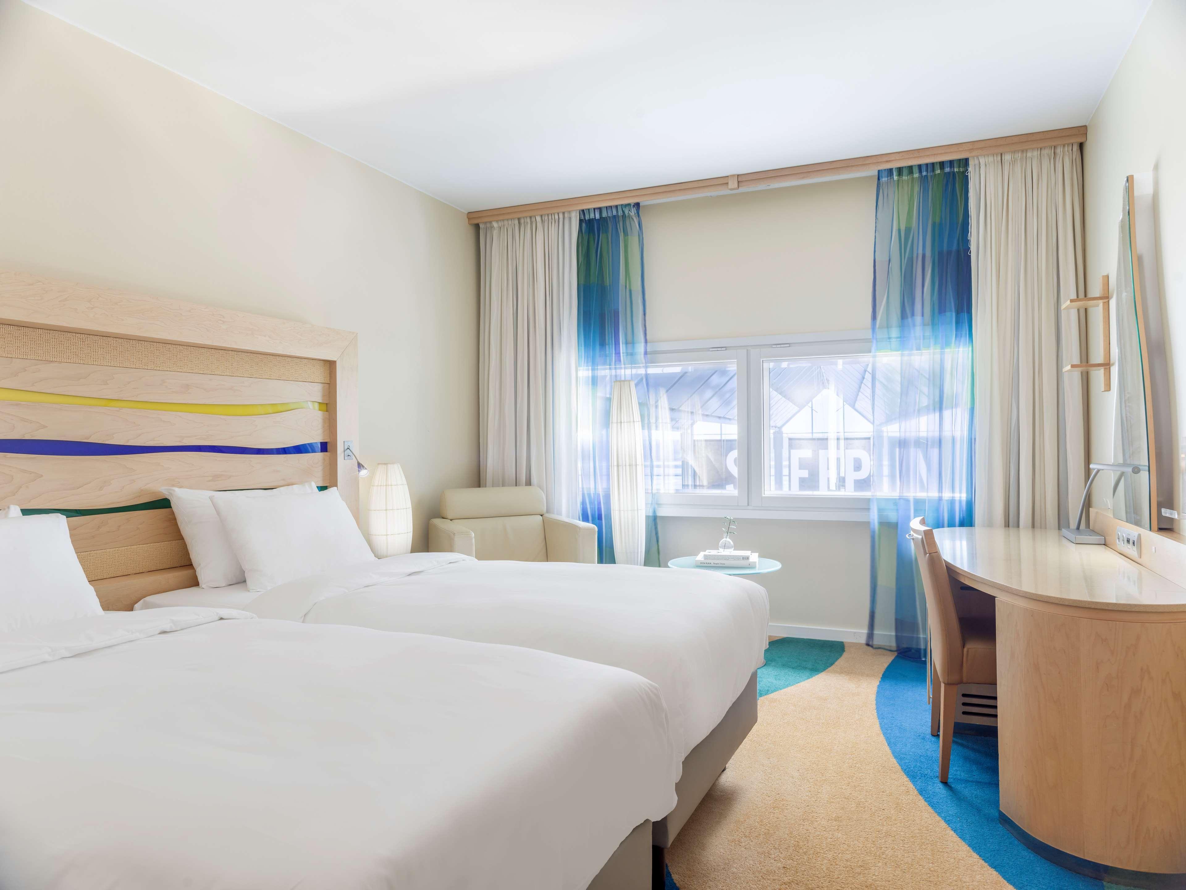 Radisson Blu Airport Terminal Hotel Arlanda Exterior photo Room at the hotel