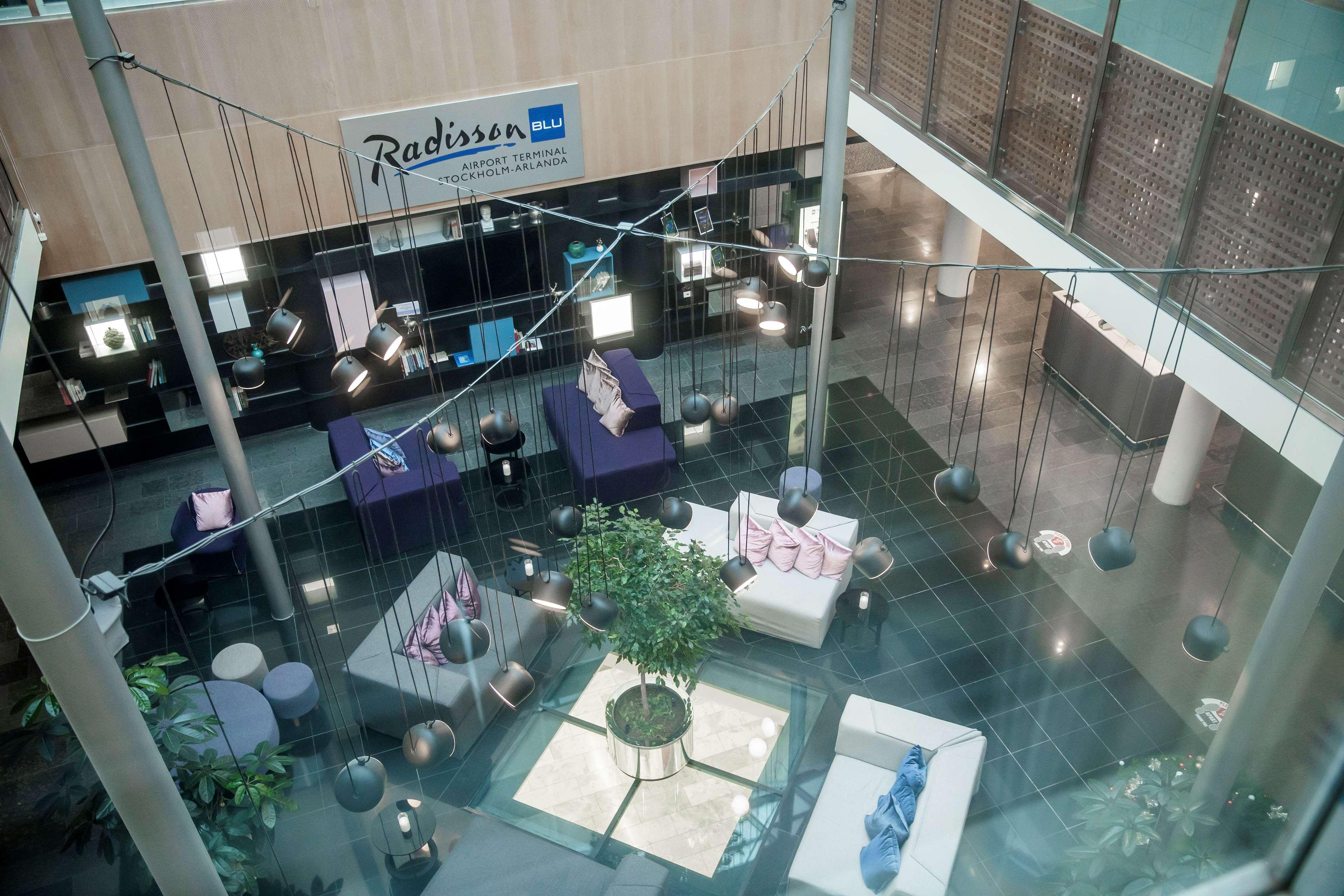Radisson Blu Airport Terminal Hotel Arlanda Exterior photo Interior of the hotel