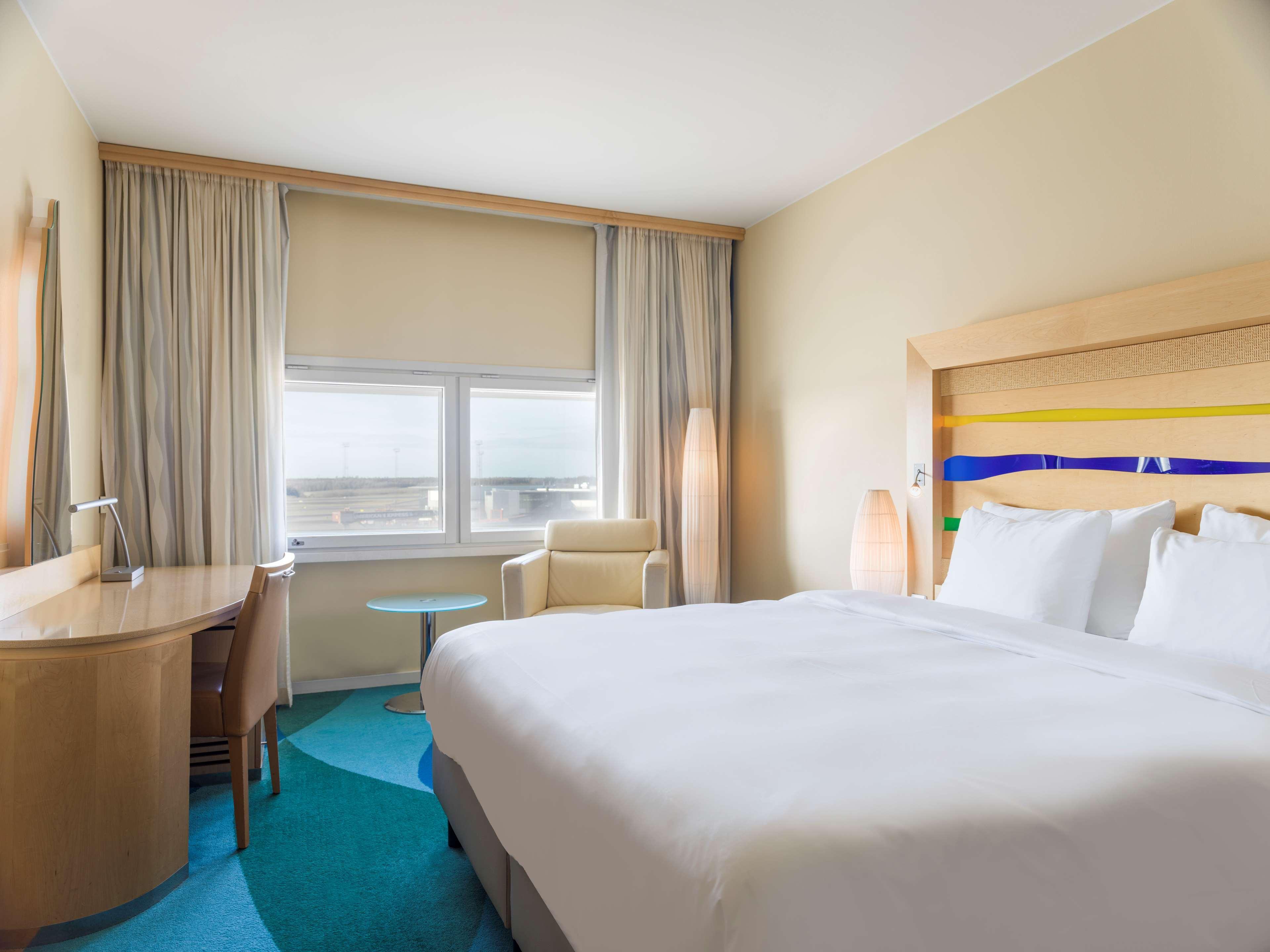 Radisson Blu Airport Terminal Hotel Arlanda Exterior photo