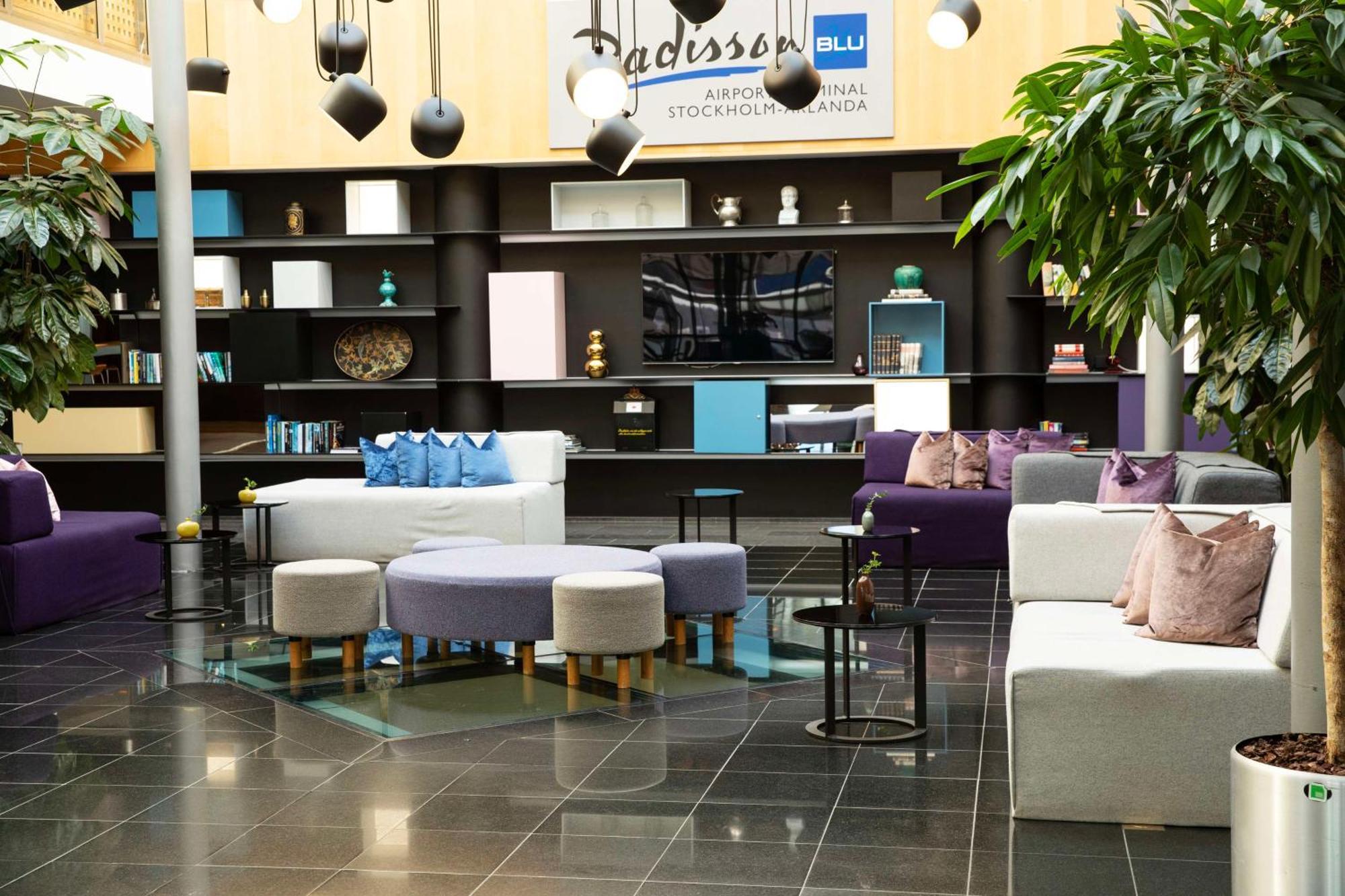 Radisson Blu Airport Terminal Hotel Arlanda Exterior photo Interior of Stockholm Airport