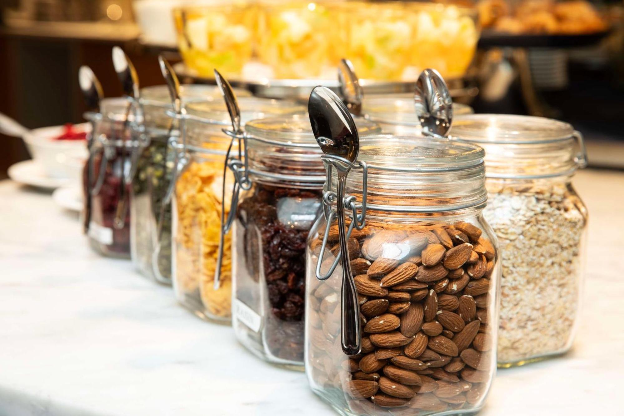 Radisson Blu Airport Terminal Hotel Arlanda Exterior photo Breakfast buffet at a luxury hotel